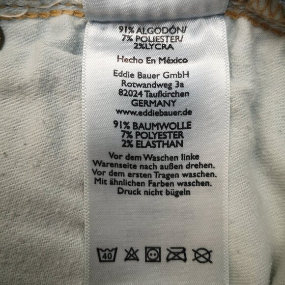 Eddie Bauer Ladies Size 8 Slightly Curvy Straight Legs Medium Wash Jeans - Picture 12 of 15